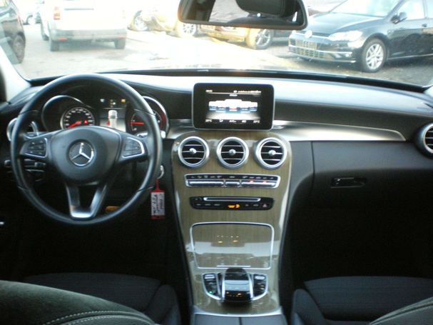 Mercedes-Benz C 220 d T Exclusive 125 kW image number 13