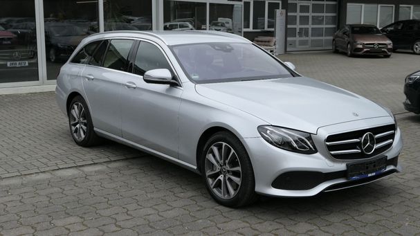 Mercedes-Benz E 350 d T 210 kW image number 8