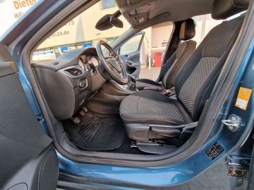 Car image 10