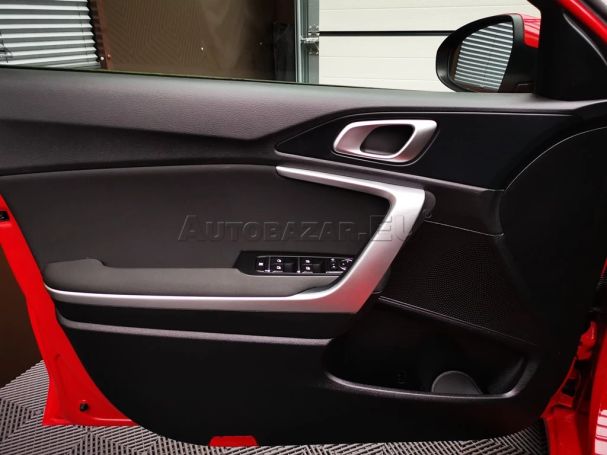 Kia Ceed SW 1.0 T-GDi 88 kW image number 17