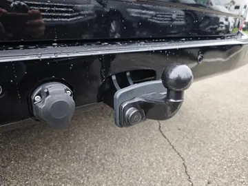 Car image 32