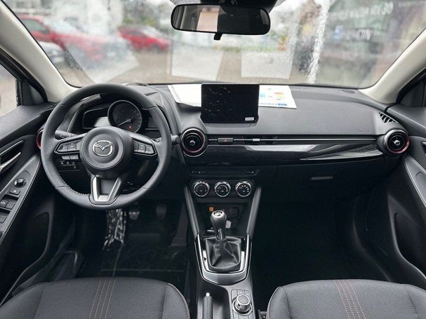 Mazda 2 90 66 kW image number 3