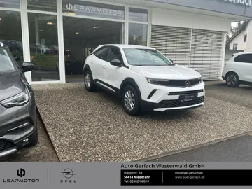 Car image 2