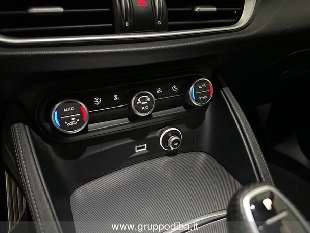 Alfa Romeo Stelvio 2.2 Diesel Q4 140 kW image number 15