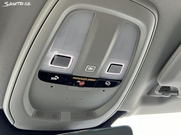 Car image 37