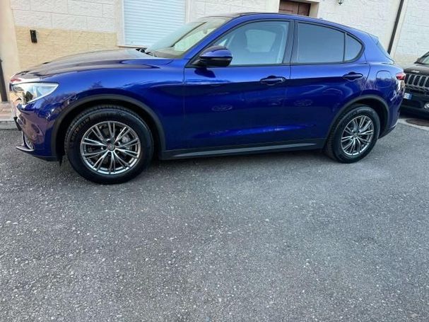 Alfa Romeo Stelvio 2.2 Q4 140 kW image number 7