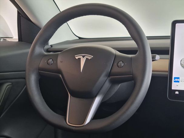 Tesla Model 3 60 Plus 175 kW image number 13