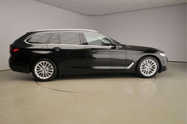 BMW 520i Touring 135 kW image number 3