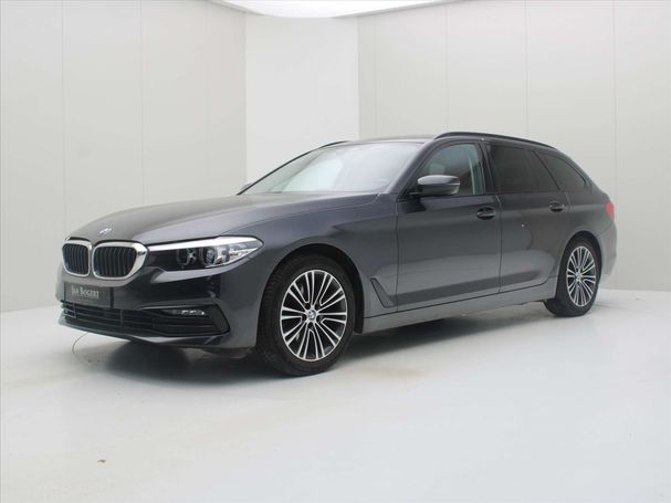 BMW 520i Touring 120 kW image number 1