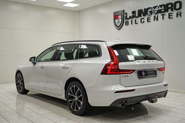 Volvo V60 B3 Momentum 120 kW image number 2