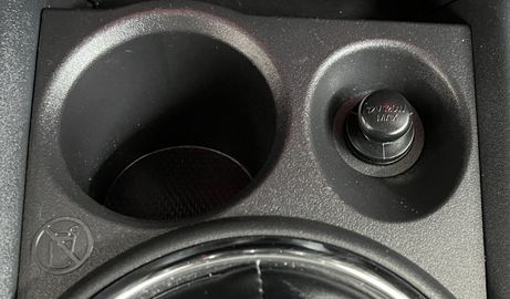 Car image 31