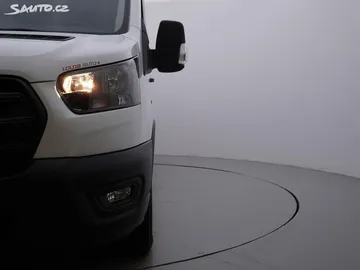 Car image 31