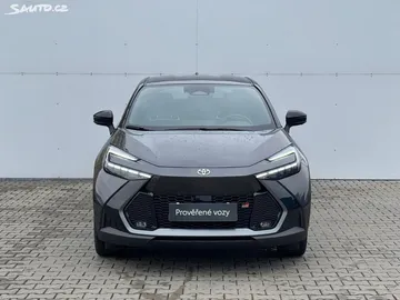 Car image 3