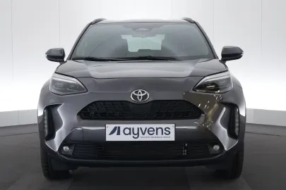 Car image 4