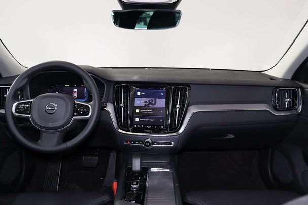 Volvo V60 B4 Plus 145 kW image number 23