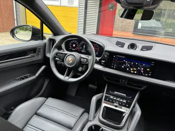 Car image 41