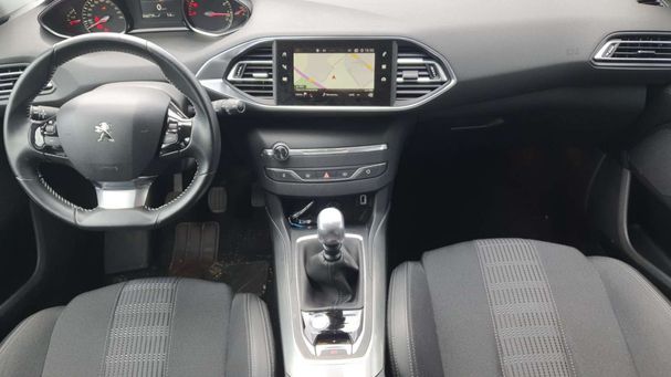 Peugeot 308 Allure 96 kW image number 16