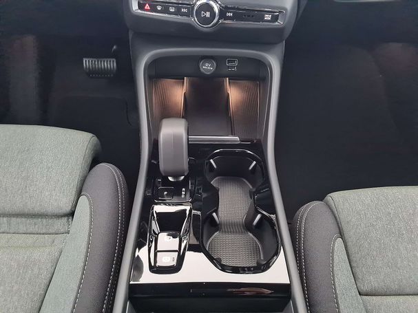 Volvo XC40 T5 Plus 192 kW image number 18