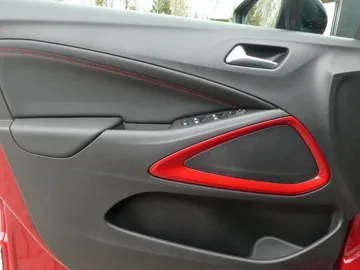 Car image 28