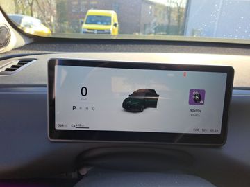 Car image 22