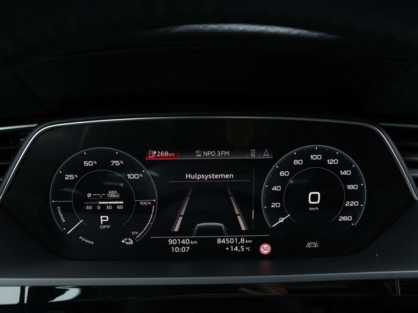 Audi e-tron 50 quattro 230 kW image number 23