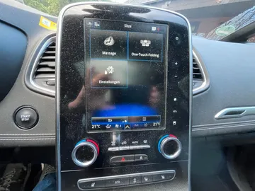 Car image 42