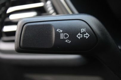 Car image 41