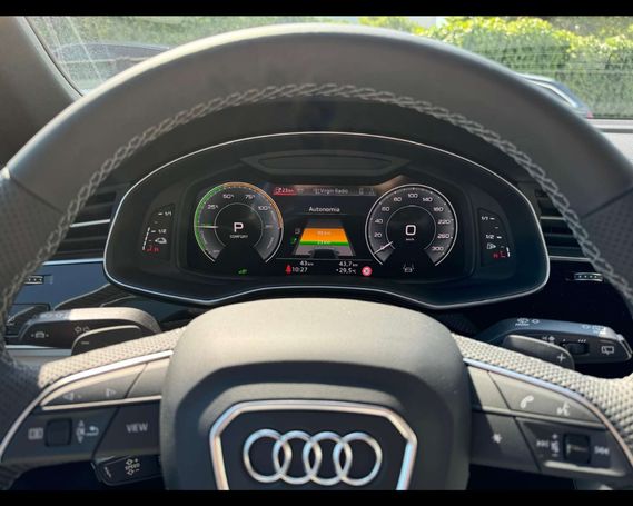 Audi Q8 55 TFSIe quattro Tiptronic S-line 280 kW image number 6