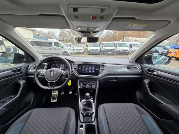 Volkswagen T-Roc 1.5 TSI IQ.DRIVE 110 kW image number 11