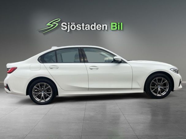 BMW 320d xDrive Sport Line 140 kW image number 7