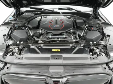 Car image 40