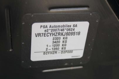 Car image 37