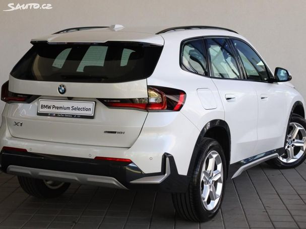 BMW X1 sDrive18i 100 kW image number 3