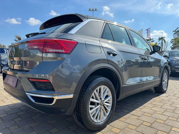 Volkswagen T-Roc 2.0 TDI 85 kW image number 3