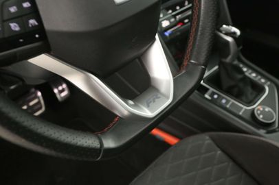 Car image 30