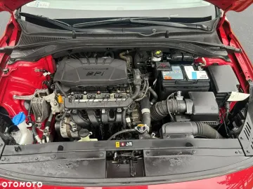 Car image 24