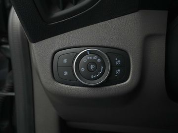 Car image 38