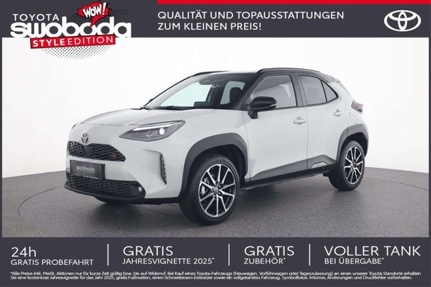 Toyota Yaris Cross 1.5 Hybrid GR SPORT 85 kW image number 2