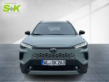 Car image 2