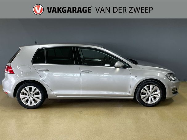 Volkswagen Golf 1.0 TSI 85 kW image number 2