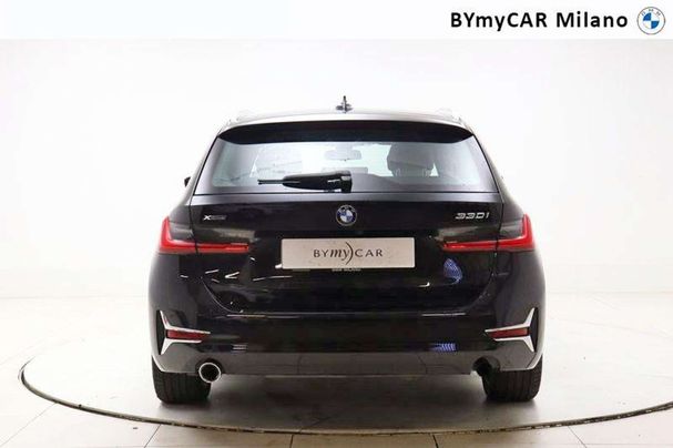 BMW 330i Touring xDrive 190 kW image number 3