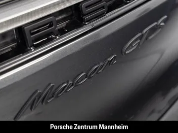 Car image 35