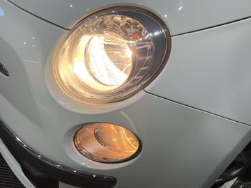 Car image 25