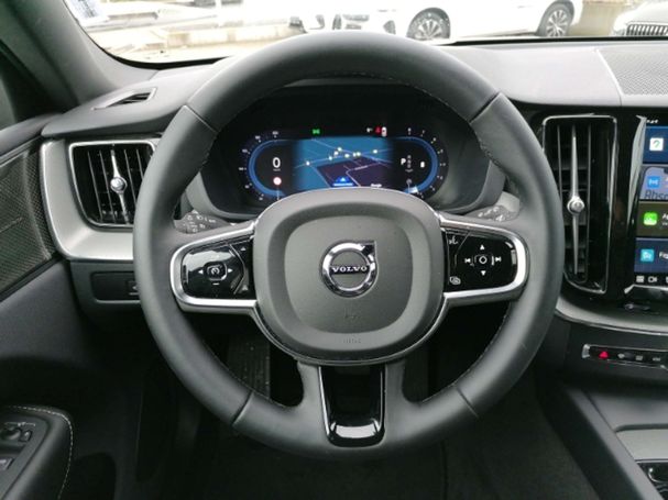 Volvo XC60 B4 Plus Dark 145 kW image number 17