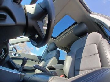 Car image 31
