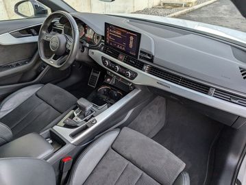 Car image 33