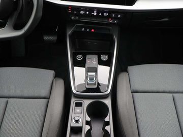 Car image 36