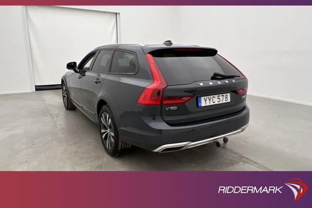 Volvo V90 Cross Country D4 AWD 140 kW image number 3