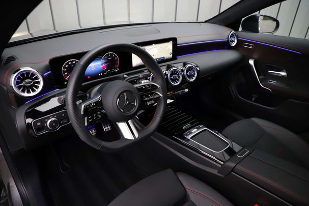 Mercedes-Benz CLA 180 100 kW image number 8