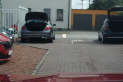 Car image 32